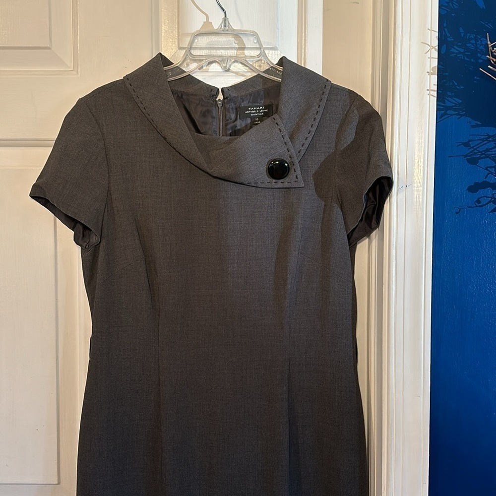 Women’s TAHARI Arthur S. Levine Dark Gray Open Stitch Collared Pencil Dress 10 - Picture 3 of 11